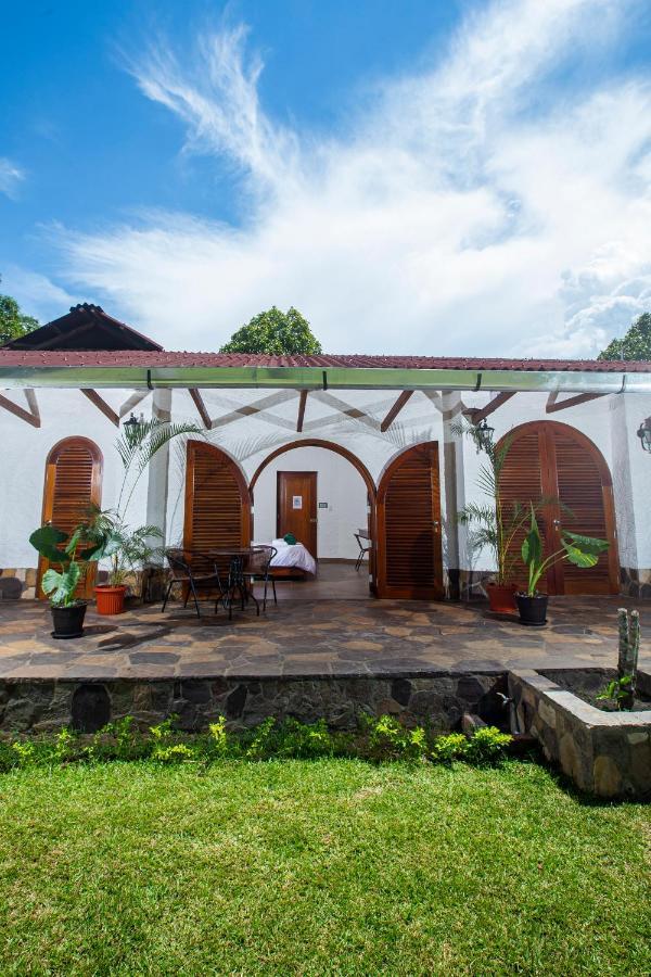 Apu Samay Nature Lodge Tarapoto Luaran gambar